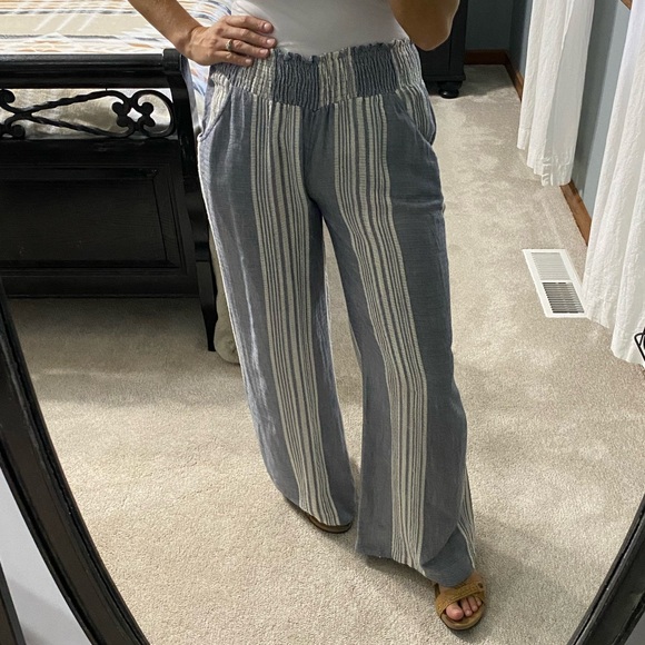 Elan Striped High Waisted Wide Leg Pants - Picture 2 of 16